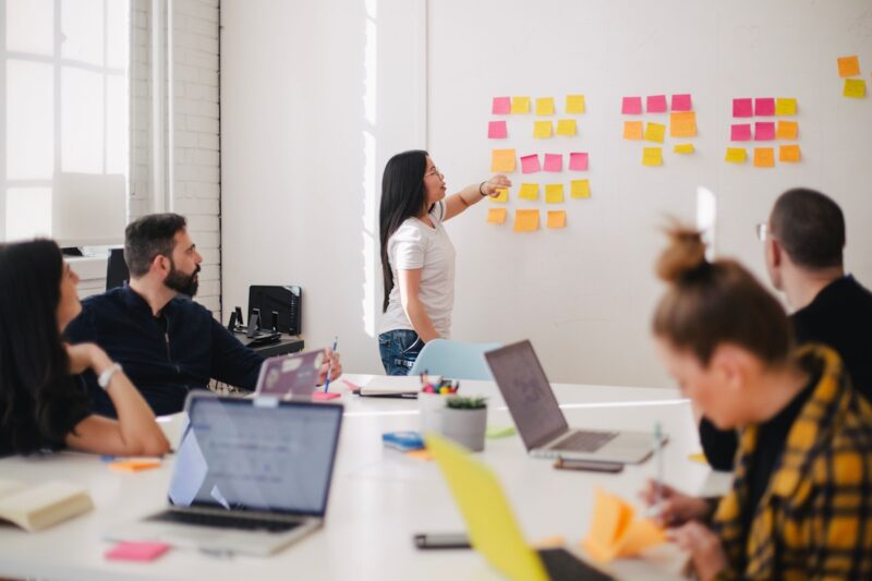 Podcast Marketing: How to Grow Your Show and Reach More Listeners in 2026
